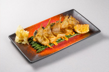 Камбала карри со спаржей